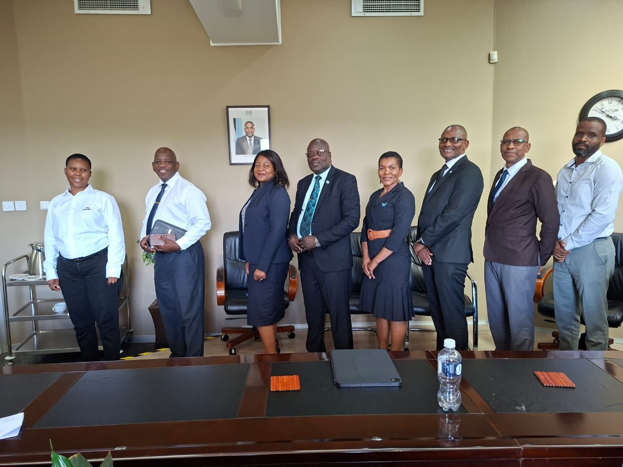 𝐁𝐎𝐏𝐄𝐔 𝐩𝐚𝐲𝐬 𝐚 𝐜𝐨𝐮𝐫𝐭𝐞𝐬𝐲 𝐜𝐚𝐥𝐥 𝐨𝐧 𝐂𝐚𝐩𝐭𝐚𝐢𝐧 𝐓𝐨𝐢𝐬𝐞